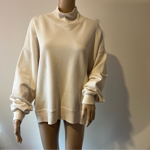 Frame Denim Soft Cream Pullover Sweatshirt Size M - Picture 1 of 5